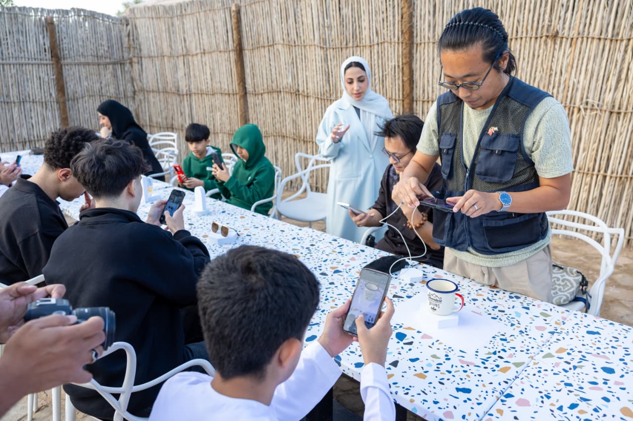 بيت الفن بالفجيرة ينظم ورشة "التصوير بالآيفون"